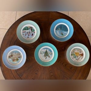 Avon Christmas Plates (set of 5) 1975, 76, 77, 78, 80
